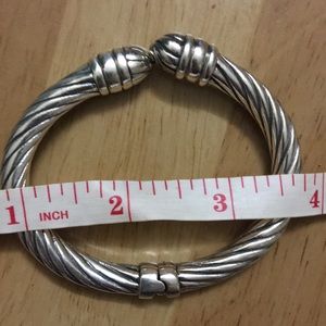 Beautiful 925  sterling silver bangle